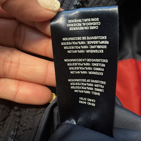 Used snow coat size L by Tommy Hilfiger - Picture 11 of 15